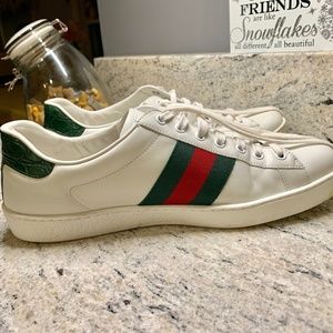 Mens "Ace" Gucci Shoes (Size 11)